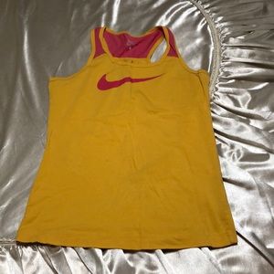 Nike women’s tank top